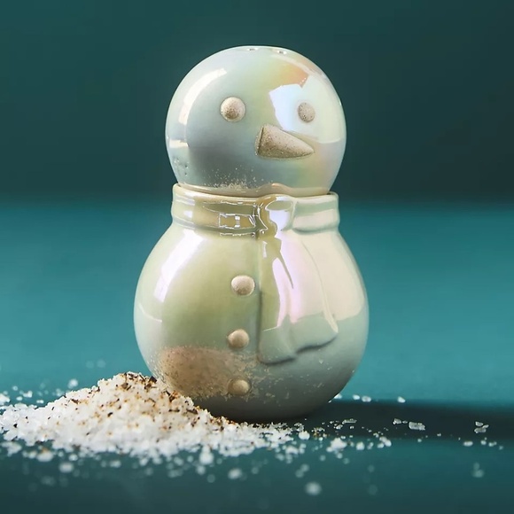 NWT Anthropologie Merry Luster Snowman Salt & Pepper Shaker (Christmas) - Picture 1 of 2